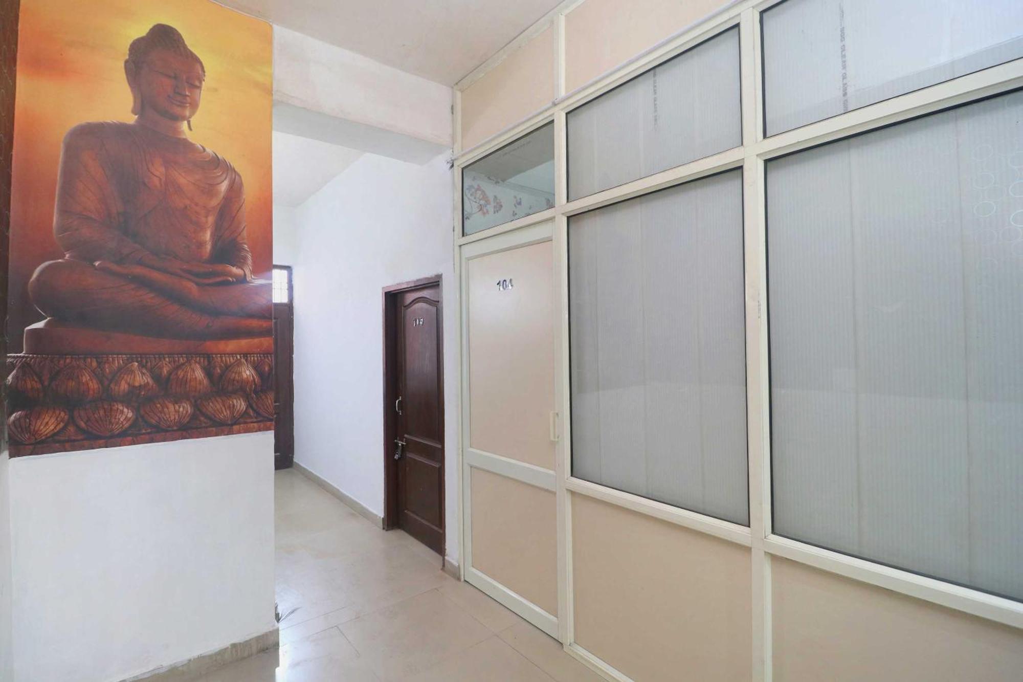 Oyo Hotel Aryan Plaza Chandīgarh Exteriér fotografie