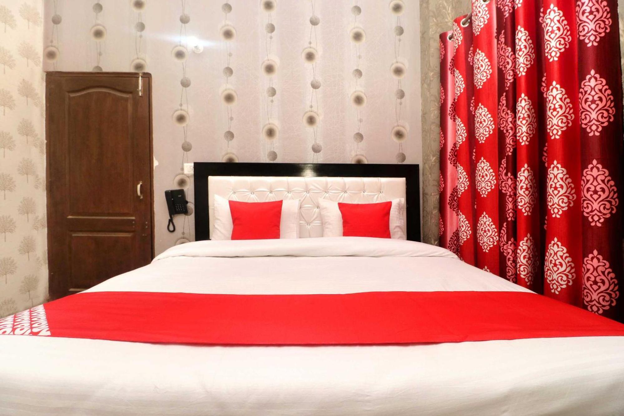 Oyo Hotel Aryan Plaza Chandīgarh Exteriér fotografie