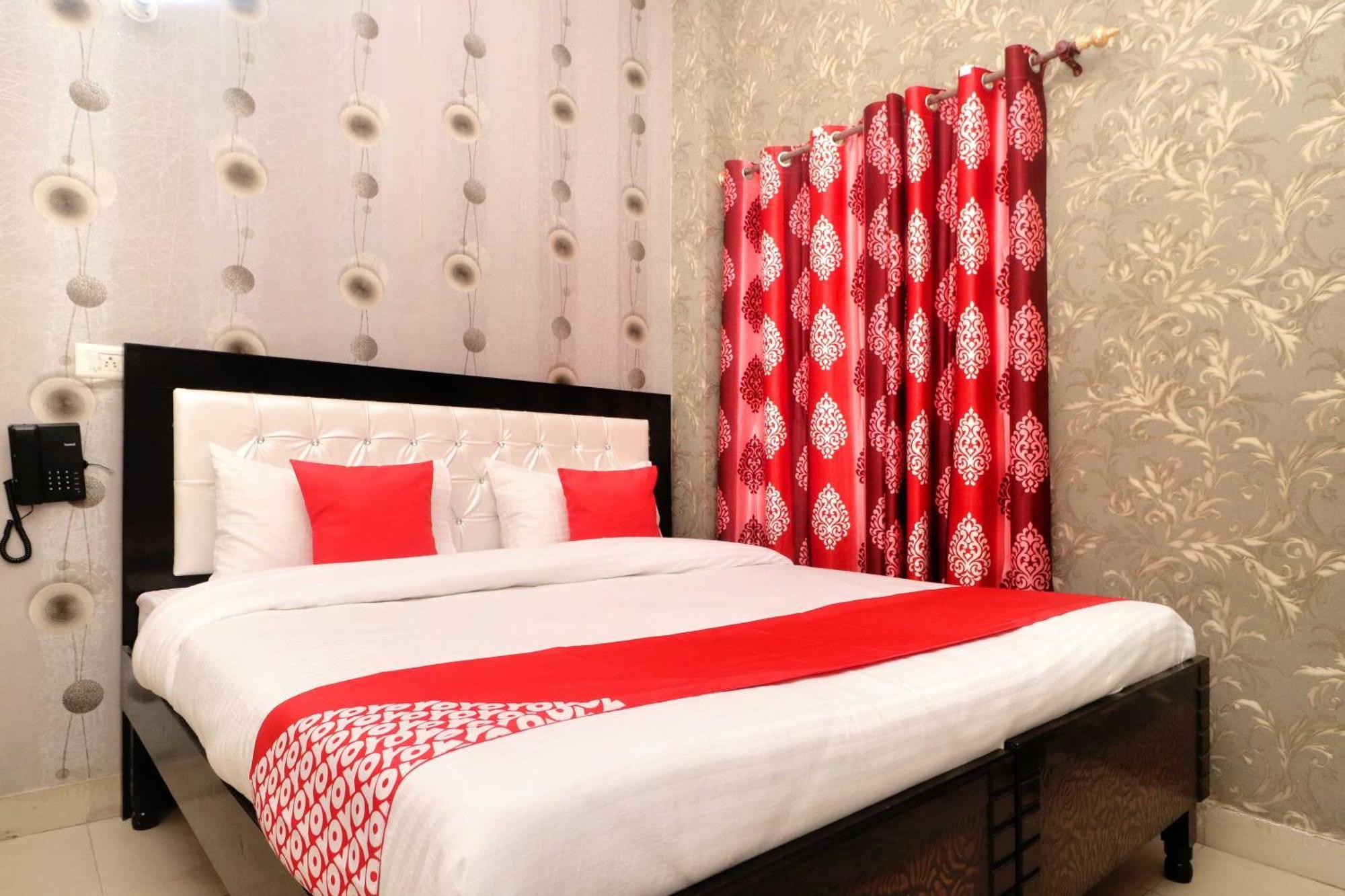Oyo Hotel Aryan Plaza Chandīgarh Exteriér fotografie