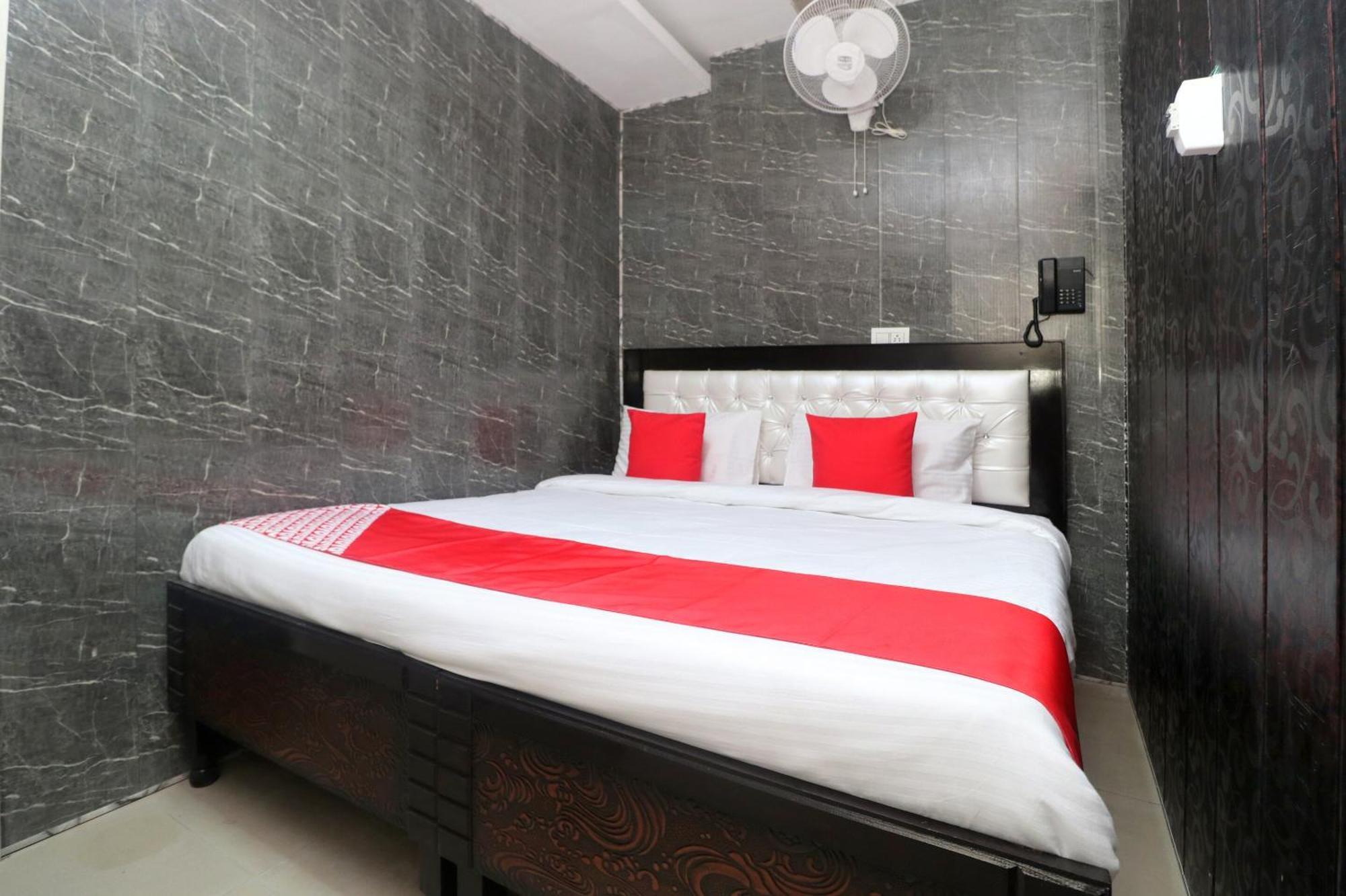 Oyo Hotel Aryan Plaza Chandīgarh Exteriér fotografie