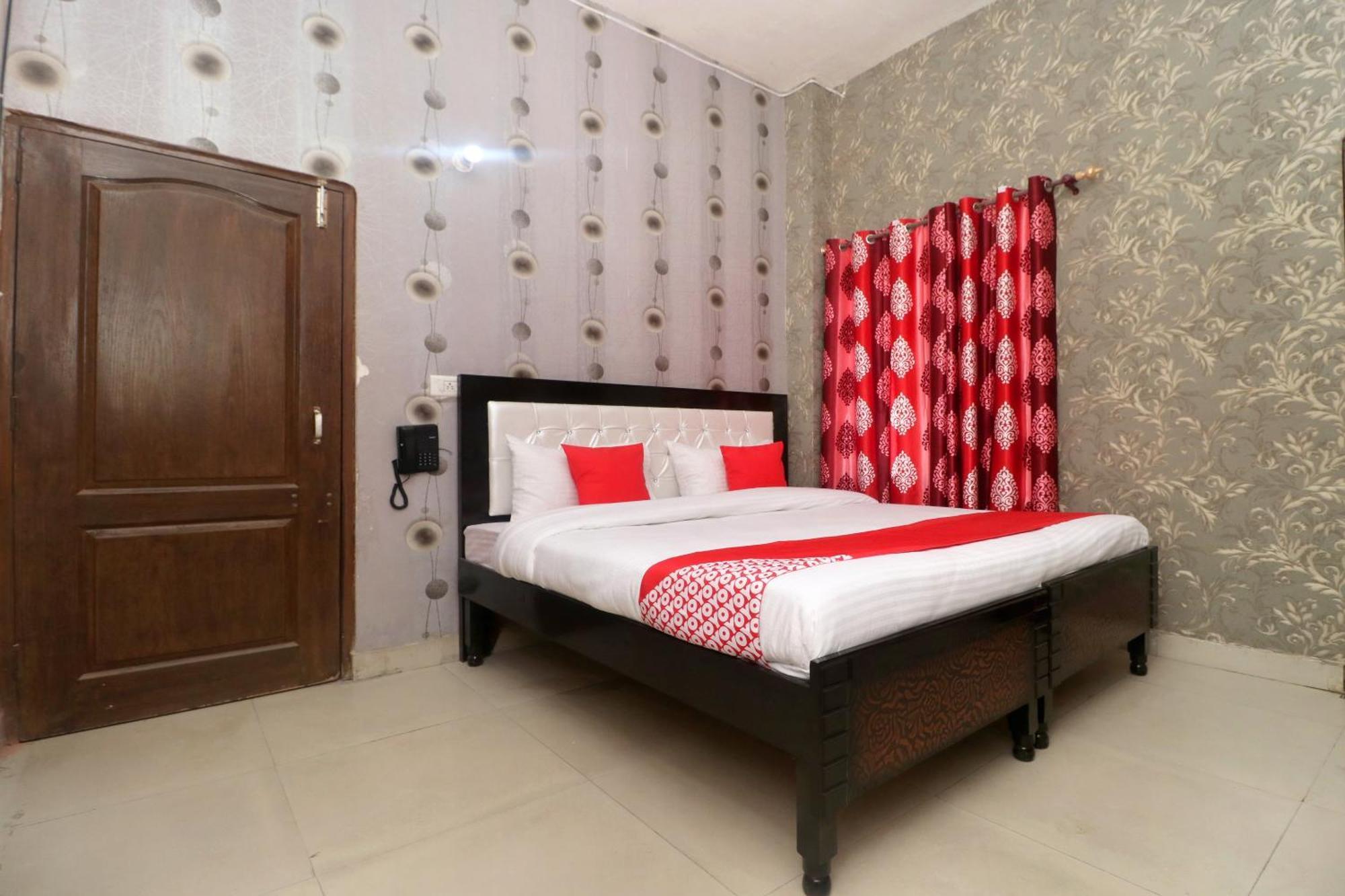 Oyo Hotel Aryan Plaza Chandīgarh Exteriér fotografie