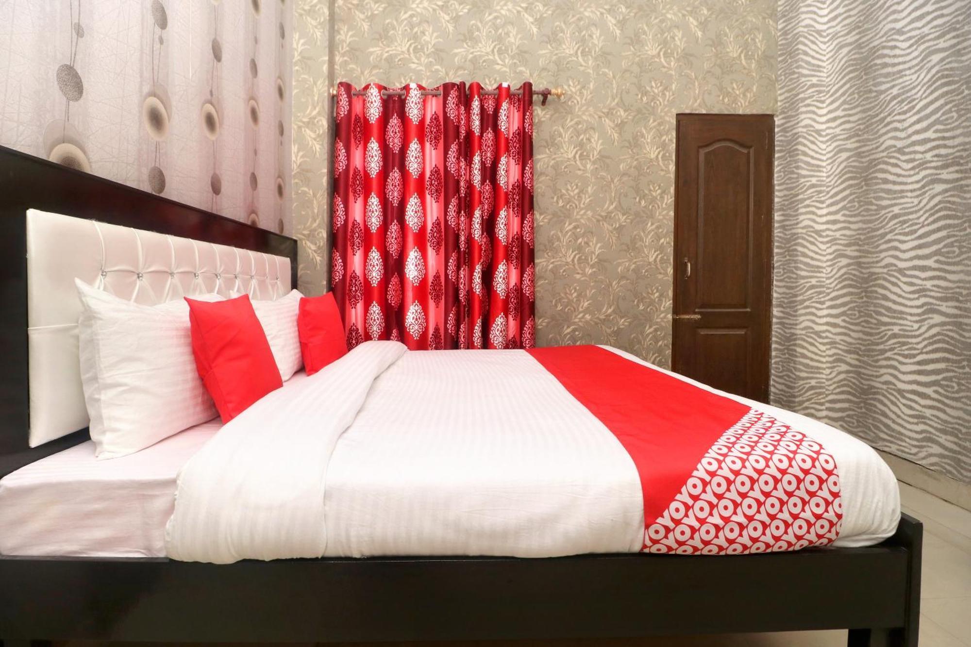 Oyo Hotel Aryan Plaza Chandīgarh Exteriér fotografie