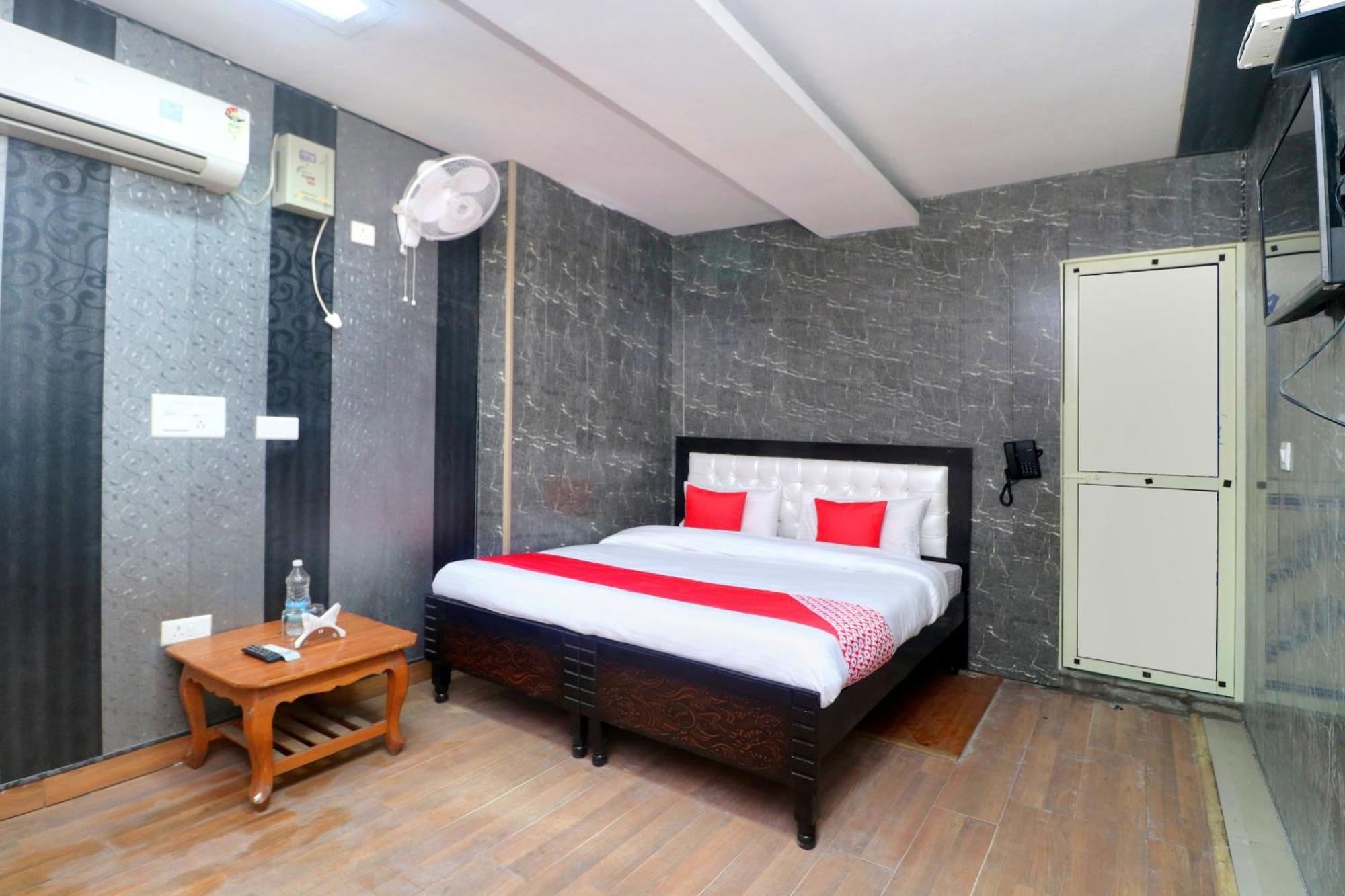 Oyo Hotel Aryan Plaza Chandīgarh Exteriér fotografie