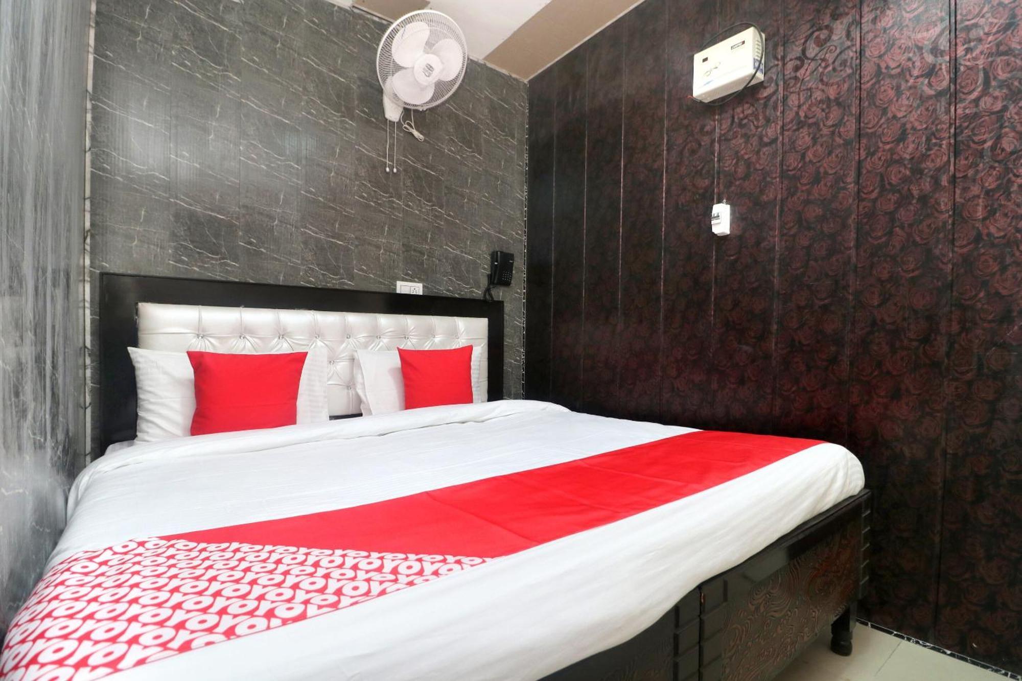 Oyo Hotel Aryan Plaza Chandīgarh Exteriér fotografie